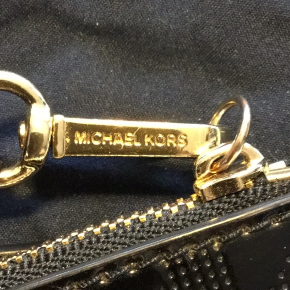 Michael Kors Black Patent Leather Wristlet - Picture 3 of 3